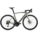 2025 Pinarello F5 105 Di2 Disc - Road Bike 2025 Pinarello F5 105 Di2 Disc - Road Bike