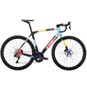 2025 Trek Domane SLR 7 Gen 4 - Road Bike 2025 Trek Domane SLR 7 Gen 4 - Road Bike