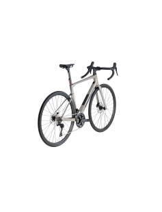 2026 BMC Roadmachine THREE Road Bike