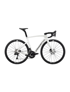 2026 Pinarello F3 105 Di2 Road Bike
