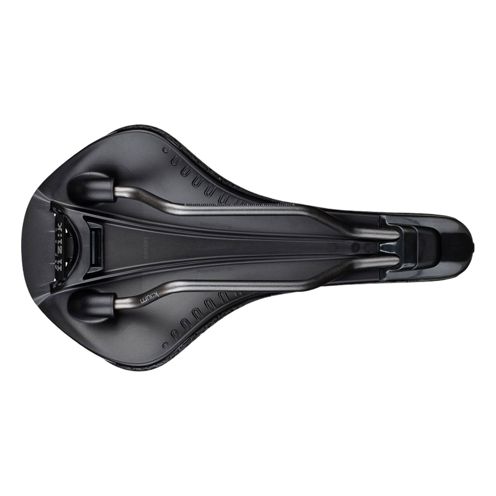 Fizik Antares Versus Evo R3 Adaptive Saddle